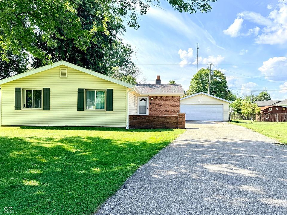 1st image of 910 Terrace Dr