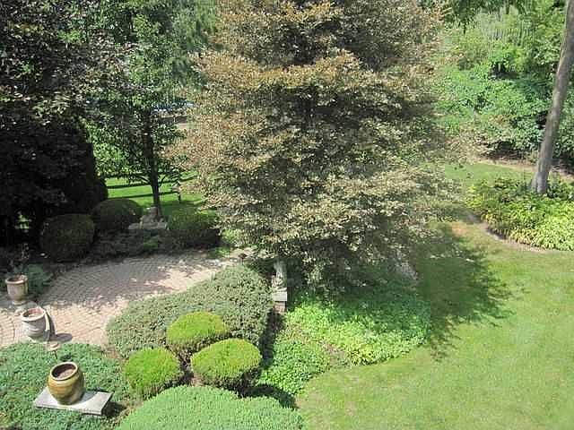 2nd image of 7410 Whispering Oak Dr