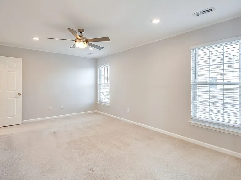 1304 Longbow Rd — Photo 19
