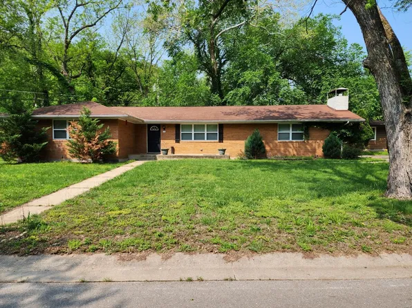 101 Elliott Dr, Waynesville, MO 65583