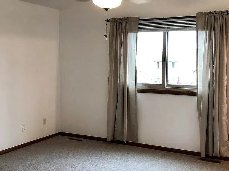 10792 Grove Ln — Photo 11