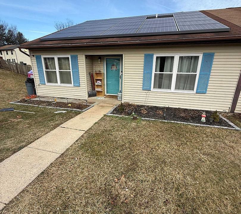 1st image of 966 Glenbrook Ct