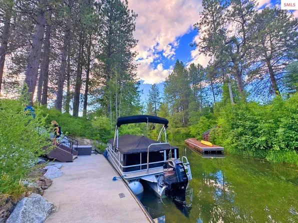 485 Birch Haven Dr, Sagle, ID 83860