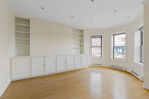 17 Follen St #4 Photo 1