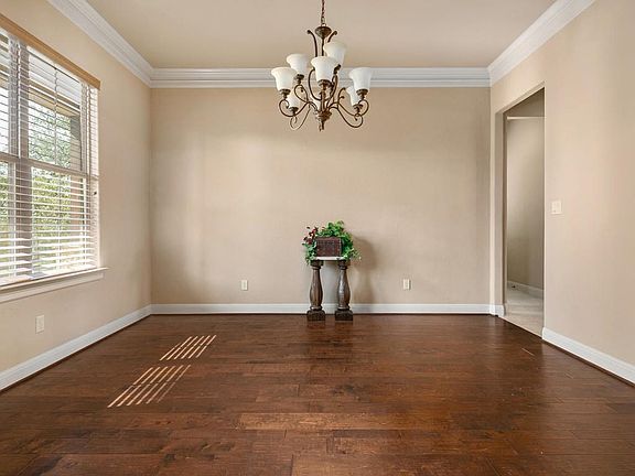 4th image of 400 Summer Mountain Dr