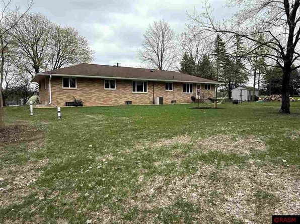 2312 N Highland Ave, New Ulm, MN 56073