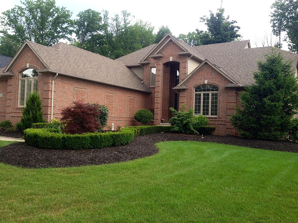 1st image of 60262 Cottage Mill Dr