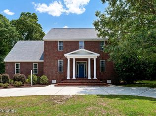 529 N Line Dr, Hampstead, NC 28443