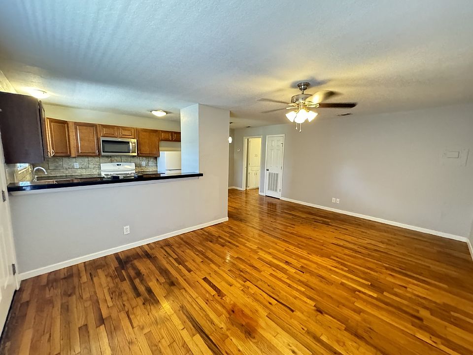 1st image of 211 Natalen Ave APT 210