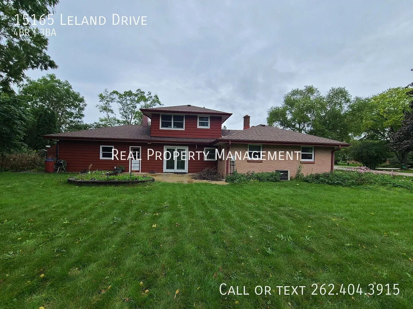 Spacious 4-Bedroom Single-Family Home in Brookfield! 15165 Leland Drive, Brookfield, WI 53005 — Photo 2