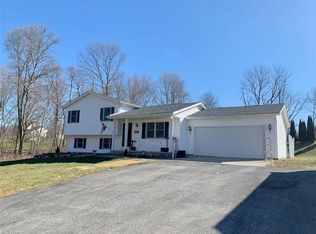 3124 Grafton Rd, Leetonia, OH 44431