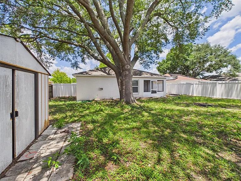 128 Eagle Point Blvd — Photo 29