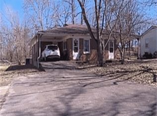 607 & 609 Owen St, Cave City, KY 42127