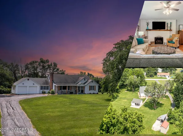 713 S Summit Dr, Holts Summit, MO 65043