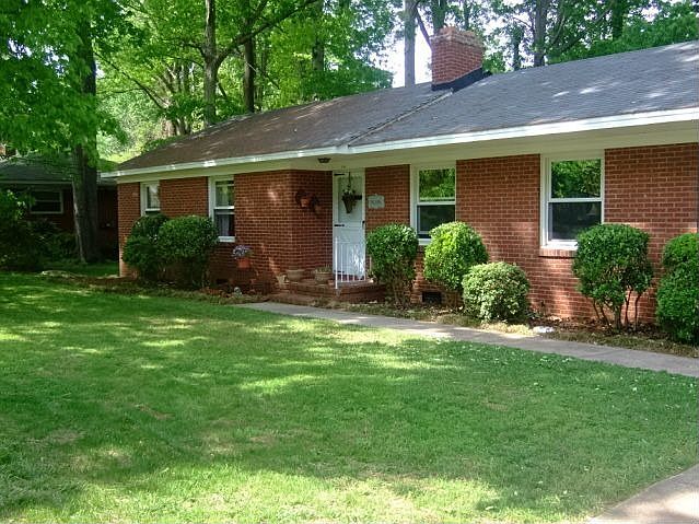 1st image of 7416 Linda Lake Dr