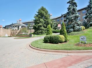 5701 Coach Gate Wynde, Windy Hills, KY 40207