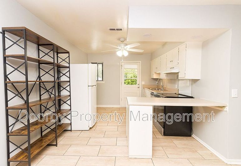 1st image of 4134 Bennett Rd #A