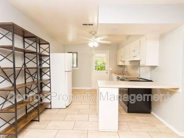 4134 Bennett Rd #A, Chattanooga, TN 37412