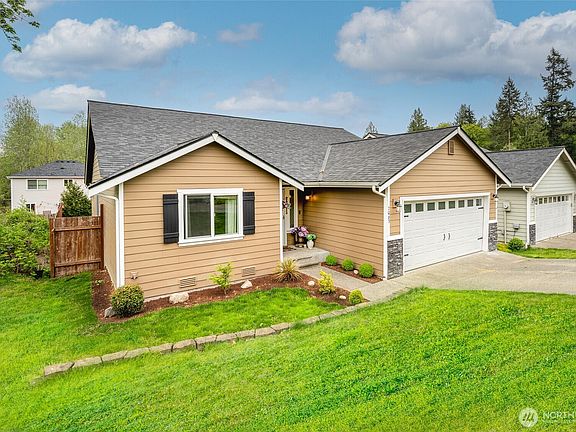 2nd image of 7063 E Nightingale Street