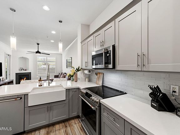 2nd image of 11640 N TATUM Boulevard #1005