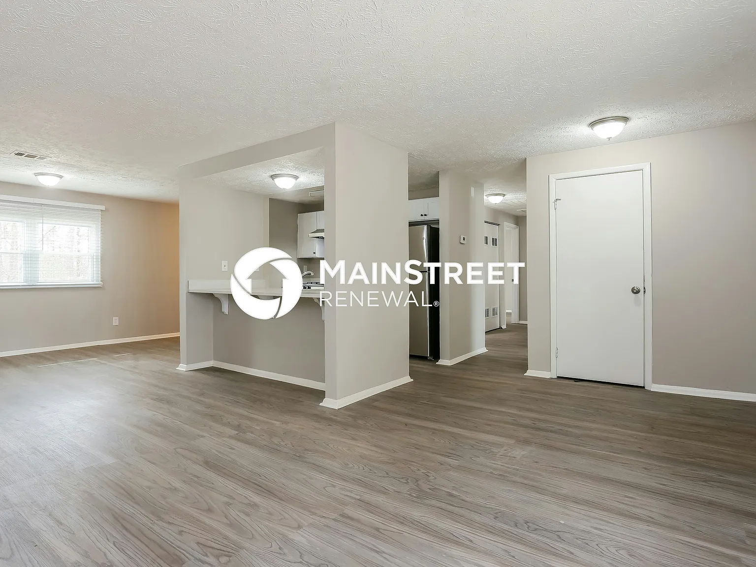 2153 Scarbrough Rd — Photo 3