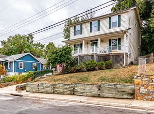 2026 S Monroe St, Arlington, VA 22204