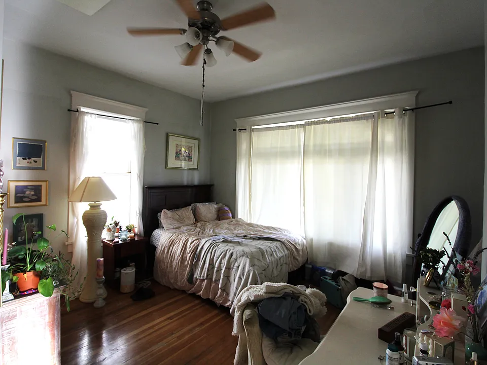 851 E 3rd Ave #1