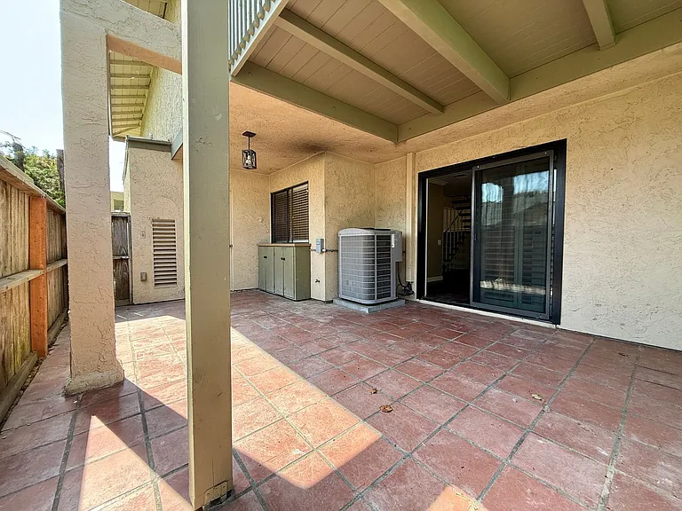 5995 Caminito Yucatan — Photo 4