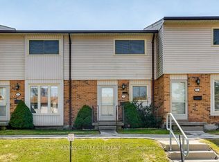 1328 Commissioners Rd W #100, London, ON N6K 2Y6