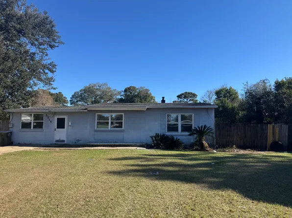 5515 Essex Cir, Pensacola, FL 32506