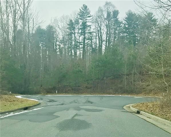 1st image of 1039 Williamsburg Dr