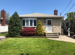 4297 Richmond Ave, Staten Island, NY 10312