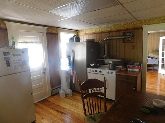 3rd image of 164 Plymouth St