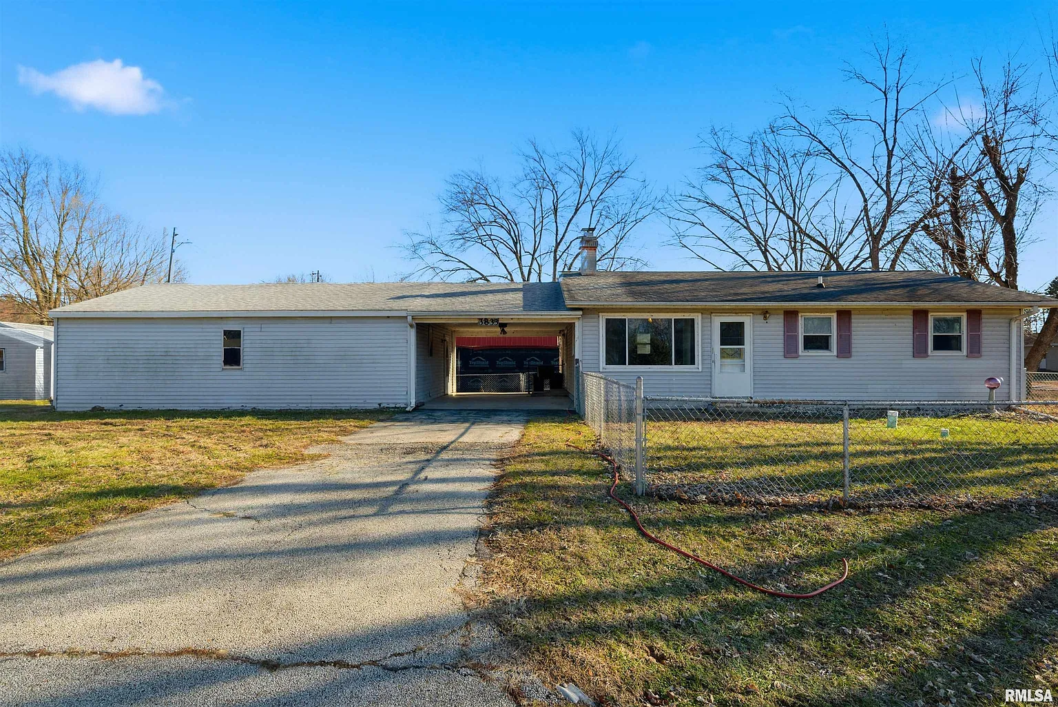 3833 Norwood Rd photo 1