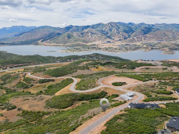 2042 E Wrangler Dr, Hideout, UT 84036