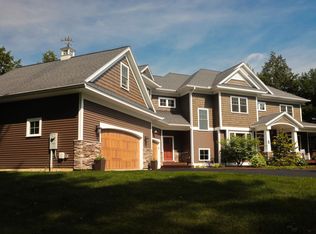 389 Obrien Dr, Shelburne, VT 05482