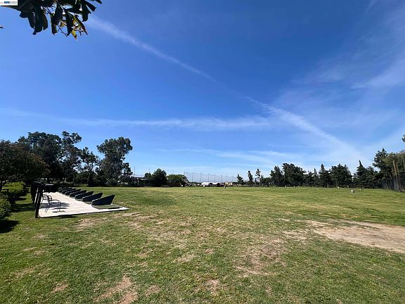 5th image of 17051 Escalon Bellota Rd