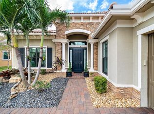 9383 Cantal Cir E, Parkland, FL 33076