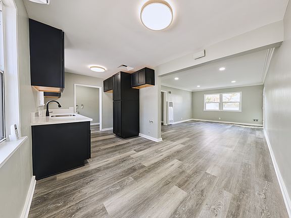 Kitchen/Living Room