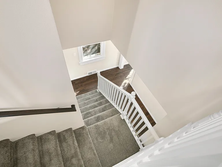 9212 36th Ave SW — Photo 15