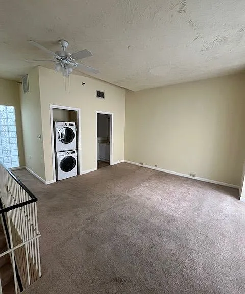 907 Caroline St #9 — Photo 4