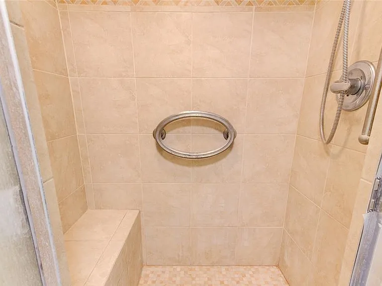 1st Floor Bathroom