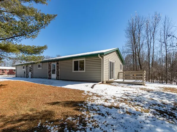 11 S Lake St, Luck, WI 54853