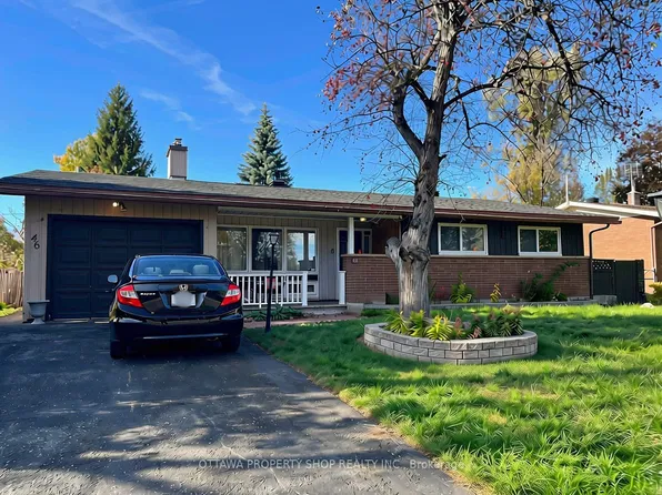 46 Bedale Dr, Ottawa, ON K2H 5M1