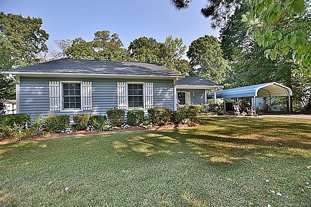 1st image of 1684 Mulberry Cir