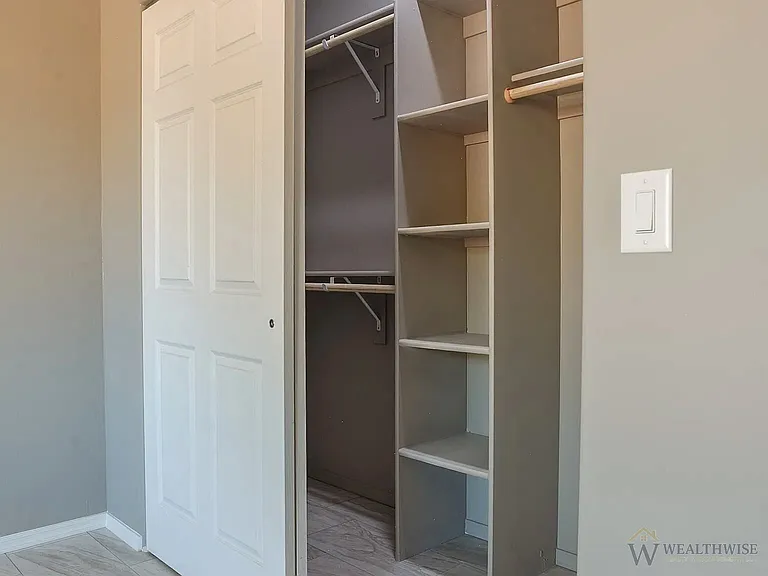 1349 W Hualpai Rd #1 — Photo 5