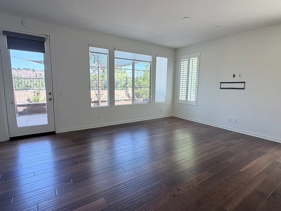 21105 Blossom Way