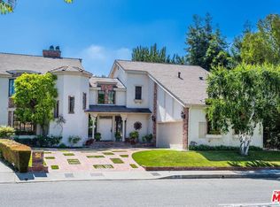 2616 Angelo Dr, Los Angeles, CA 90077