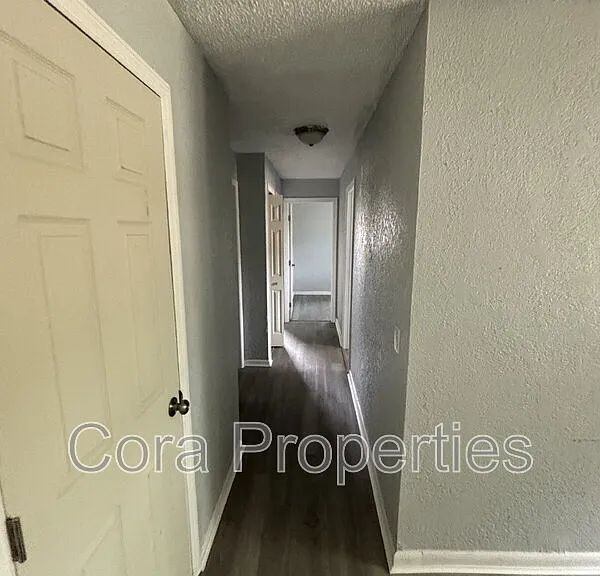 2436 Lilly St — Photo 12