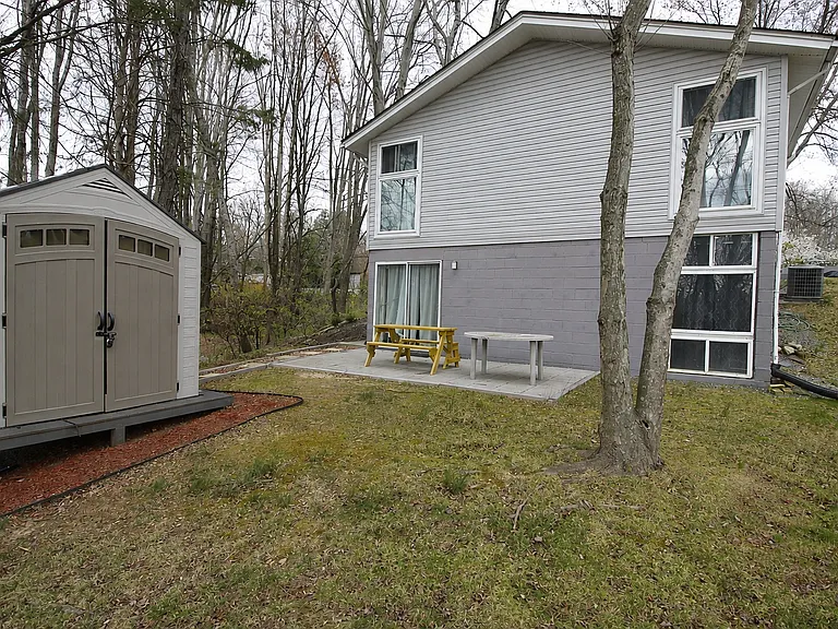 12712 Torrington St — Photo 37